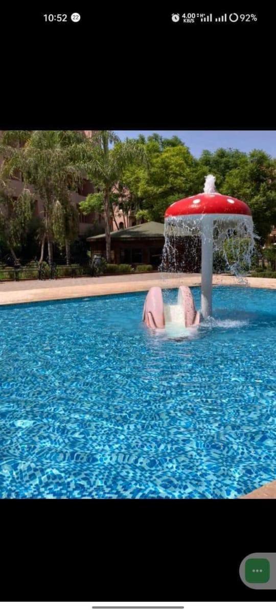 Residence Familiale Luxe Et Spacieuse マラケシュ エクステリア 写真